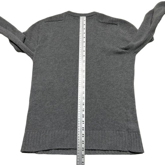 Oobe Brand Merino Wool V Neck Sweater Mens Medium Gray Italy Pullover Tight Knit - Picture 6 of 8